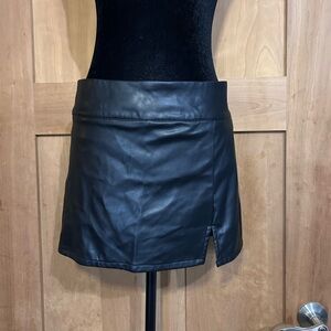 Wild Fable Black Mini Skort